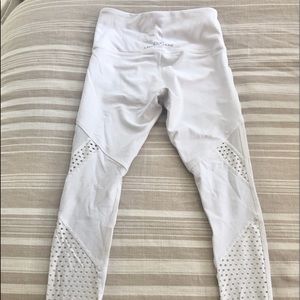 Lorna Jane Fierce Booty Support Ankle Biter Tight